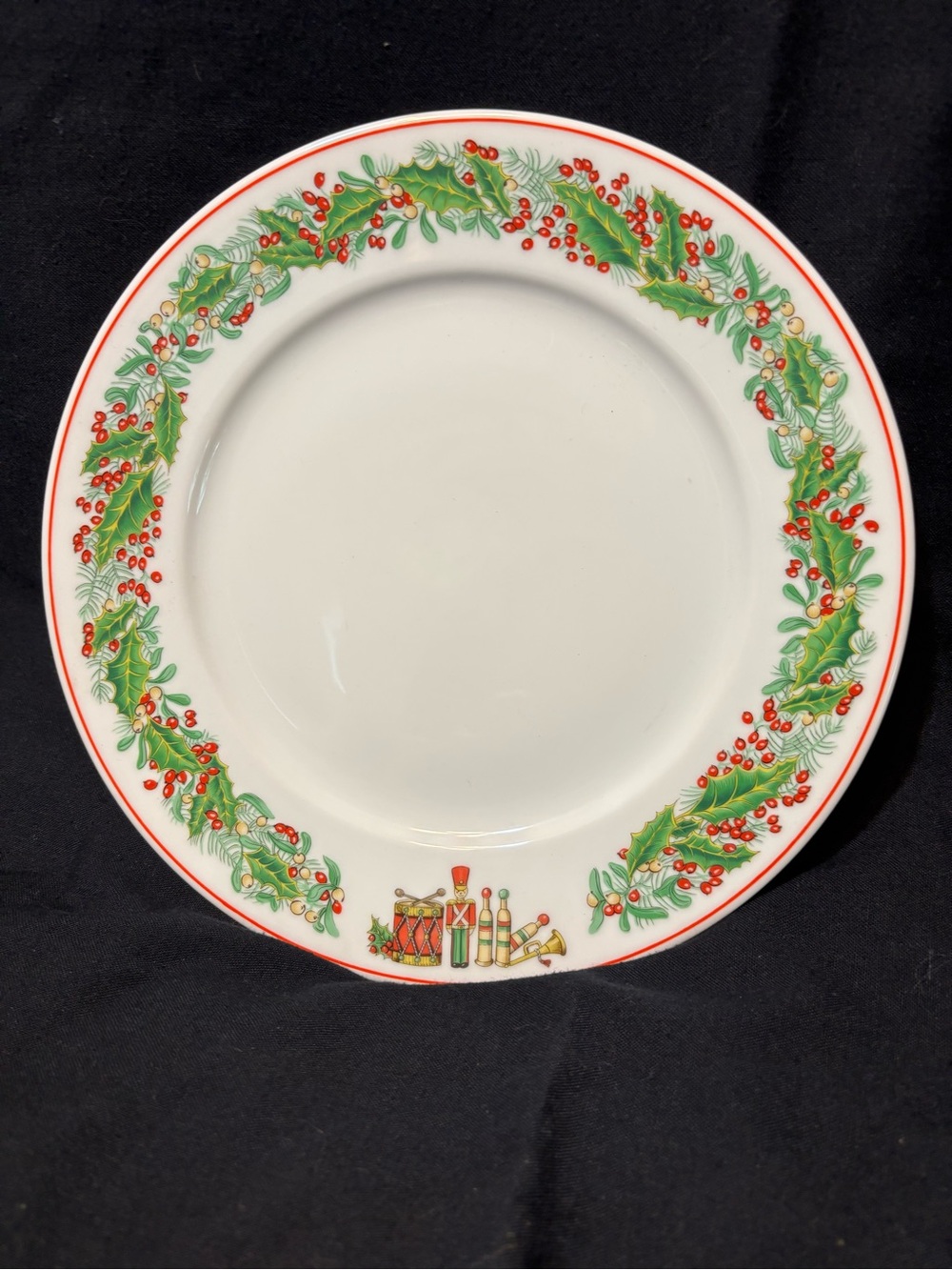 Vista Alegre Christmas Magic Dinner Plate with Drum, Toy Soldier and Horn